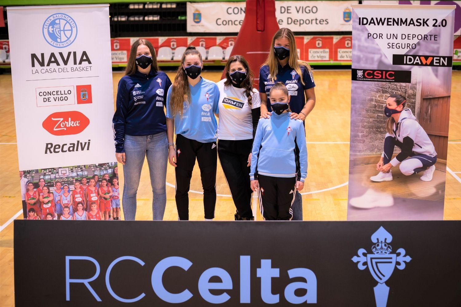 Celta Basket con la máscara IDAWEN